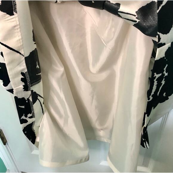 Jessica Howard Black & White Floral Cocktail Party Formal Dress - Size 14P - Picture 5 of 10